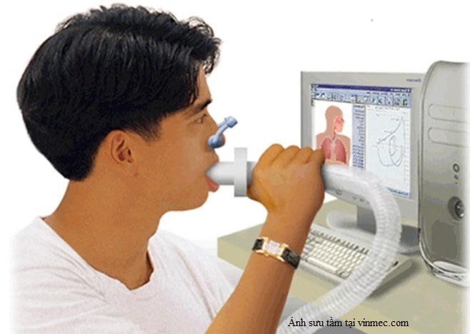 Đo chức năng hô hấp là xét nghiệm dùng để tầm soát, chẩn đoán và theo dõi định kì các bệnh lý hô hấp như hen suyễn, bệnh phổi tắc nghẽn mạn.